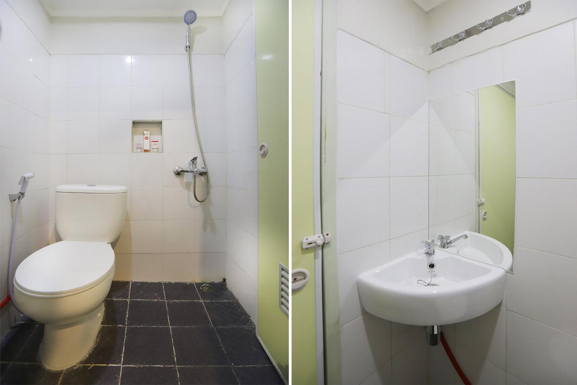 Oyo 387 Alfa Guest House Tegal  Экстерьер фото